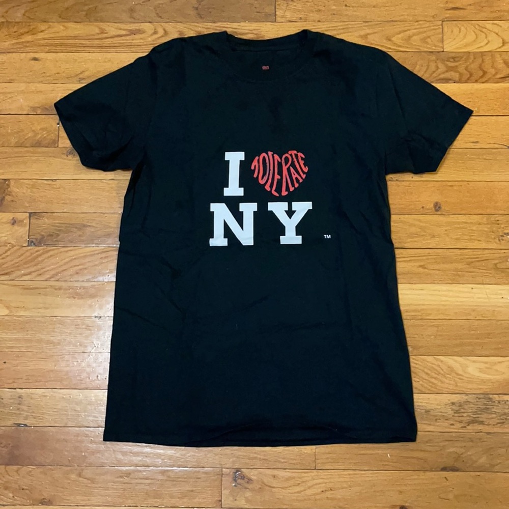 I “tolerate” (heart) NY shirt